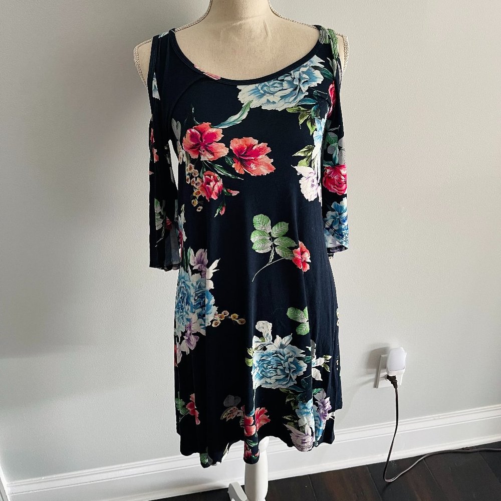 Karen Kane Dress Small Navy Blue Floral Cut Out Shoulders Bell Sleeves Midi Dres